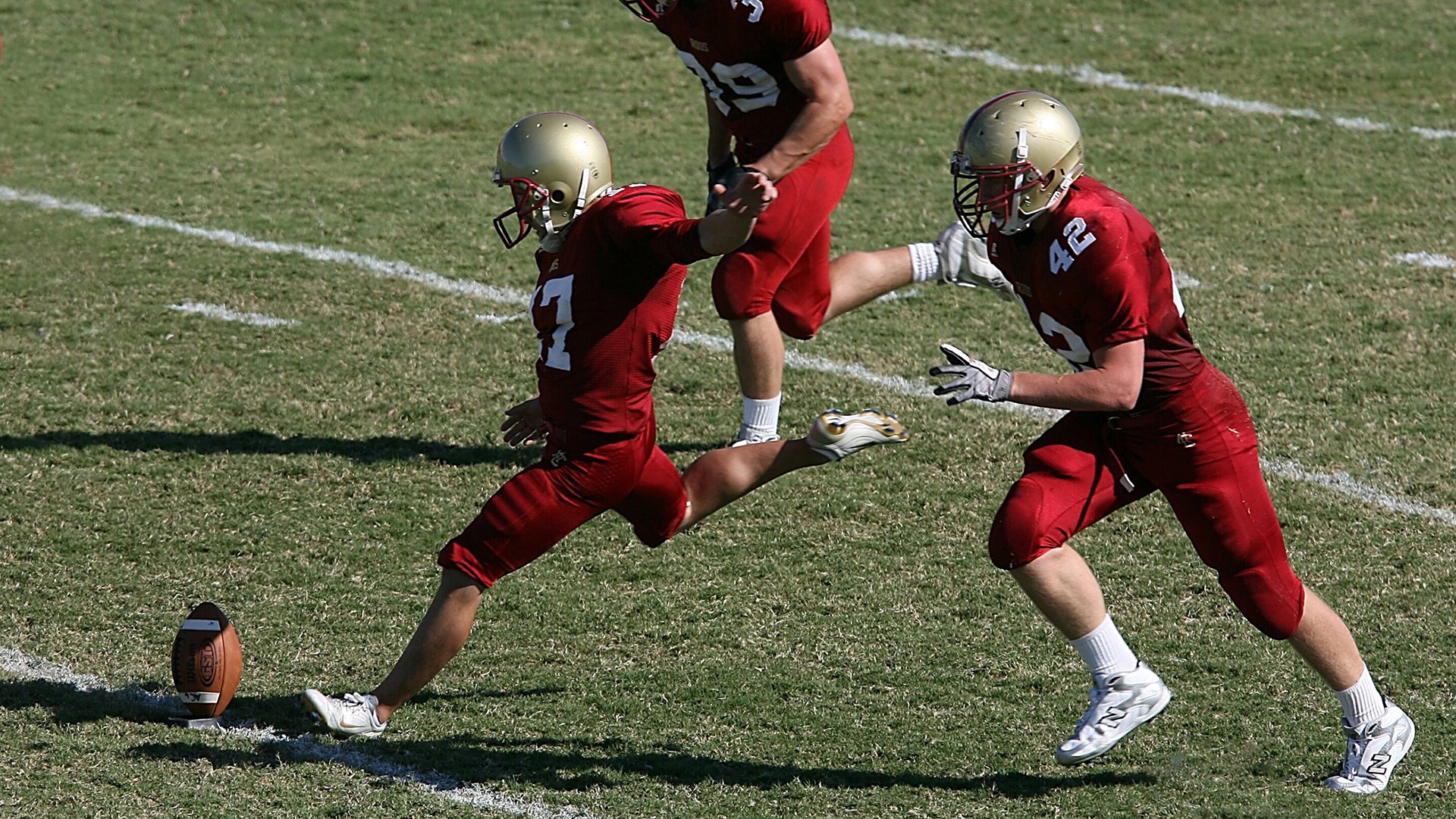 俱乐部财务：投资回报与风险分析，俱乐部收益来源